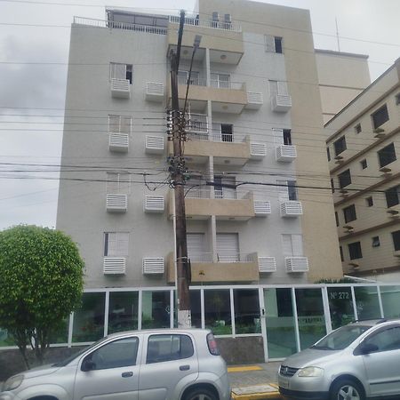 Apartamento Na Enseada กัวรูจา ภายนอก รูปภาพ